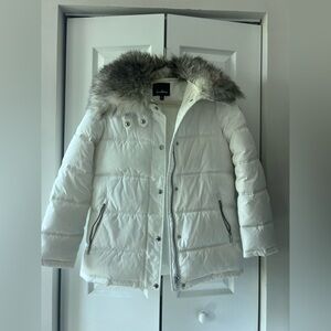 White Puffer Jacket with Fur Trim